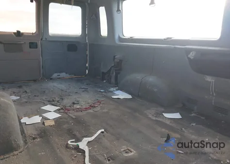 2003 Ford E-350 Super Duty Xl/Xlt z USA, uszkodzony, nr VIN 1FBSS31L03HB62394